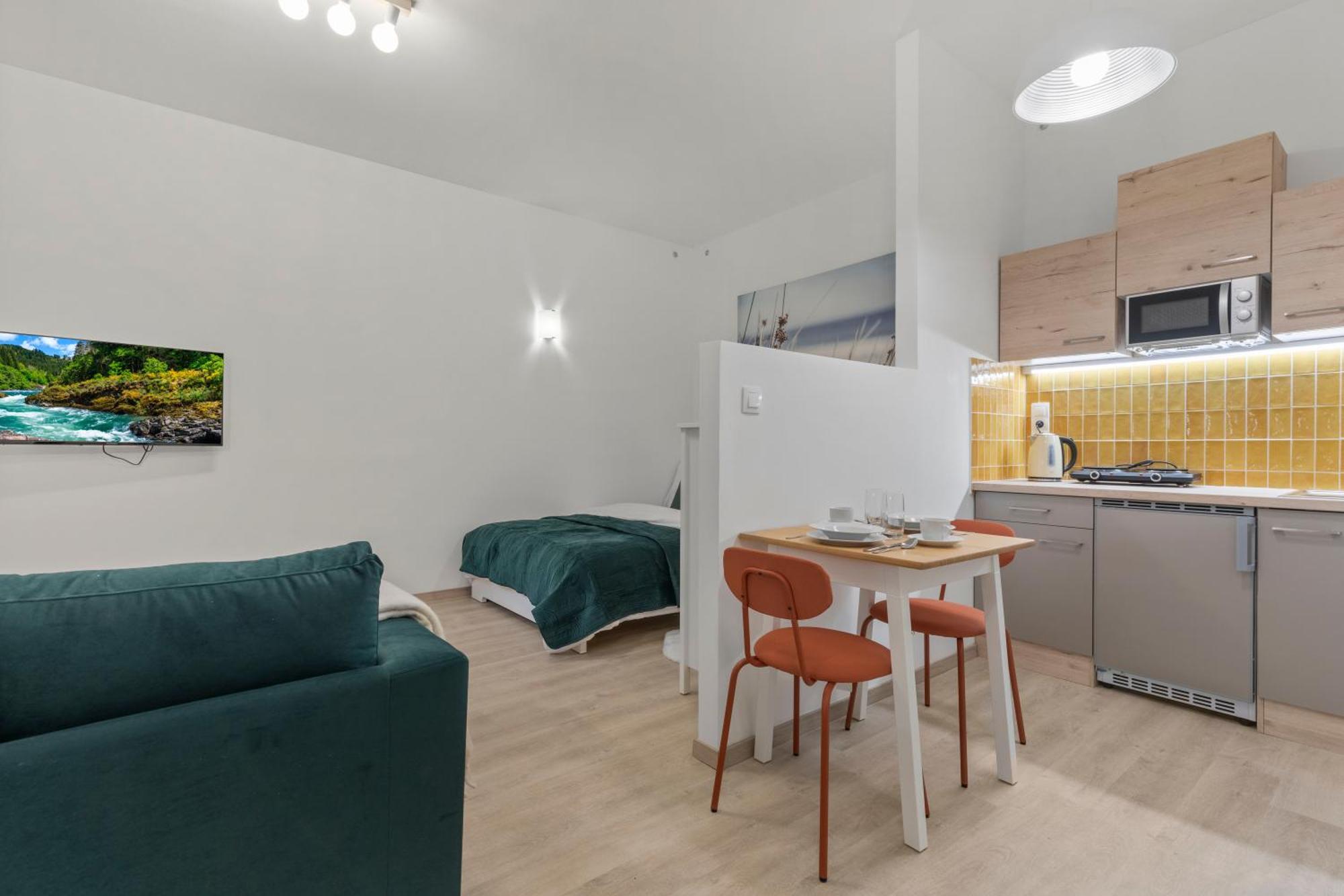 Garden Haven Studio In Old Town Bratislava Dış mekan fotoğraf